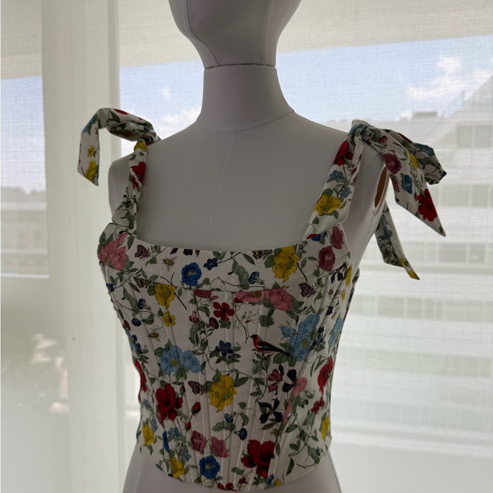 Alice + Olivia Floral Crop Top with Bow Straps - Picture 3 of 5